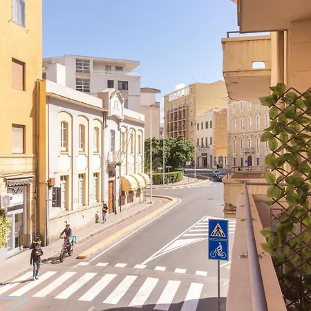 Honey Moon With Small Terrace Apartment *