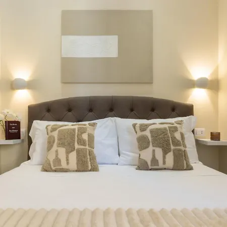 Honeymoon In The Heart Of