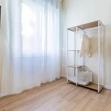 Honeymoon In The Heart Of Apartman